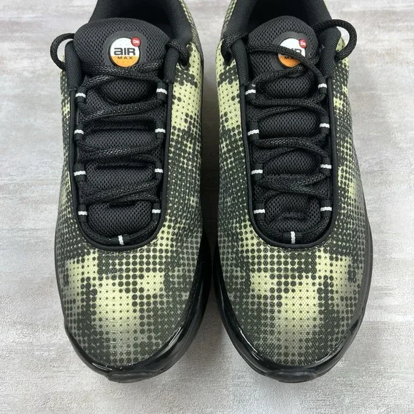 NEW Nike Air Max Dn 'Black Olive Aura Medium Olive' IB3078-010 Men's Size 11